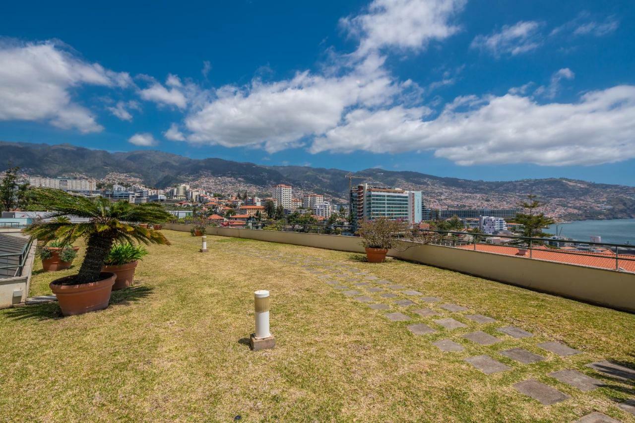 Miramar Apartment With Pool By Hr Madeira Фуншал Екстер'єр фото